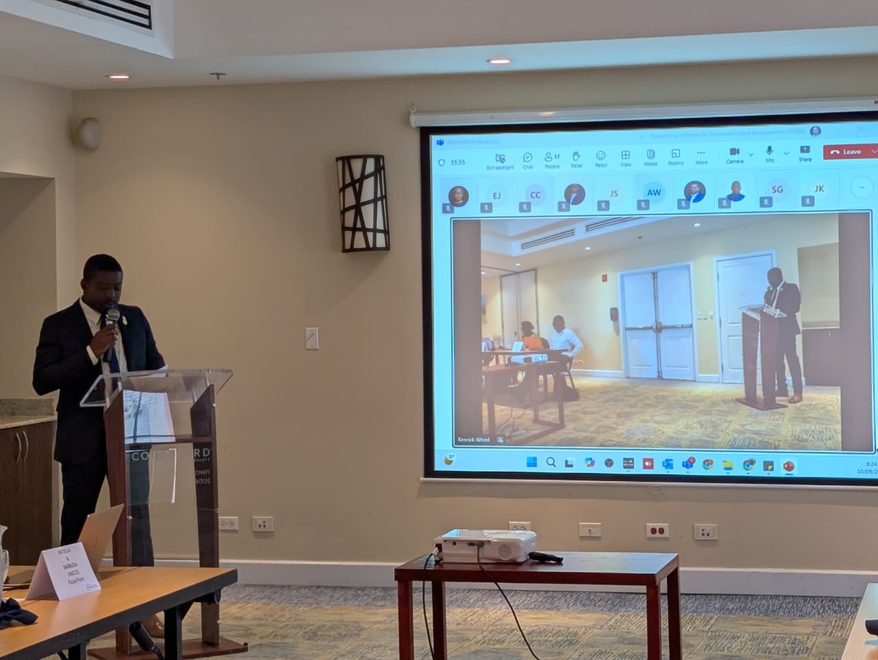 WhatsApp Image 2025-09-10 at 09.25.30