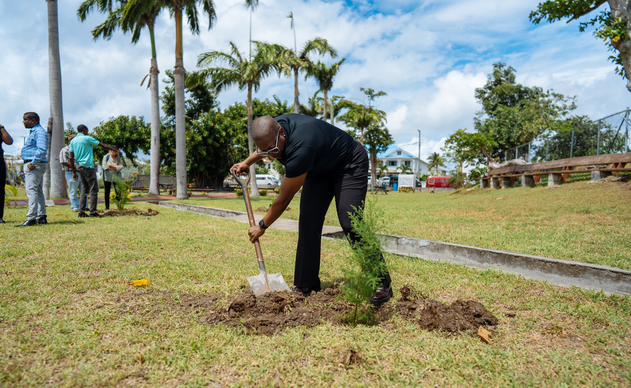 561719931_1204559545028841_6135095421640322305_n