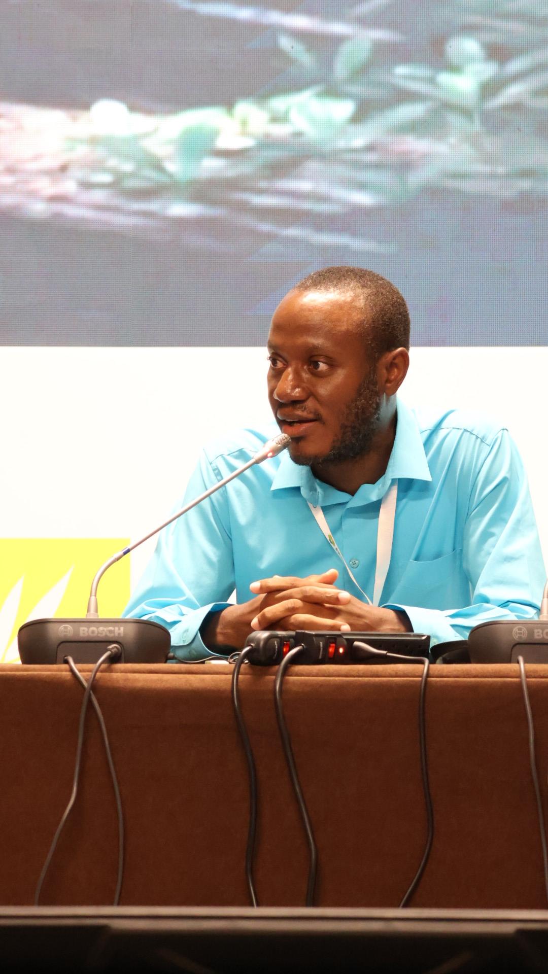 20251201_194918000_iOS